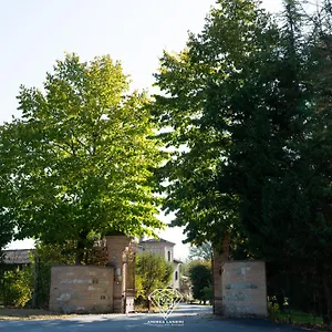 https://la-rondanina.emilia-romagnahotels.net