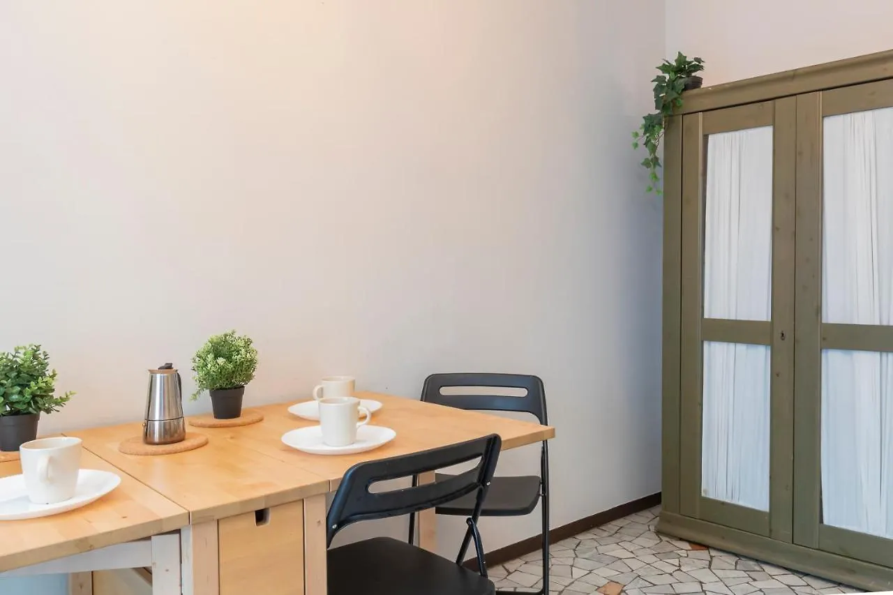 Renovated Apartment Close To Central Station Ponte Seveso 42 Milan