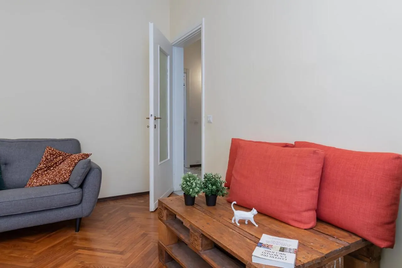 Renovated Apartment Close To Central Station Ponte Seveso 42 Milan Italy